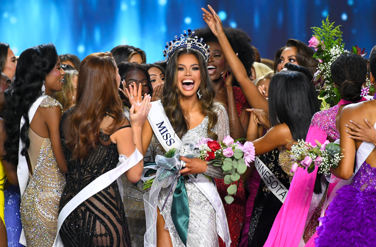 MOAA - Army Lieutenant ‘Living the American Dream’ Crowned Miss USA